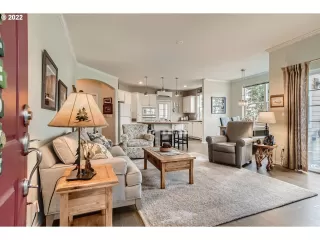 Photo #2: 22555047 Listing