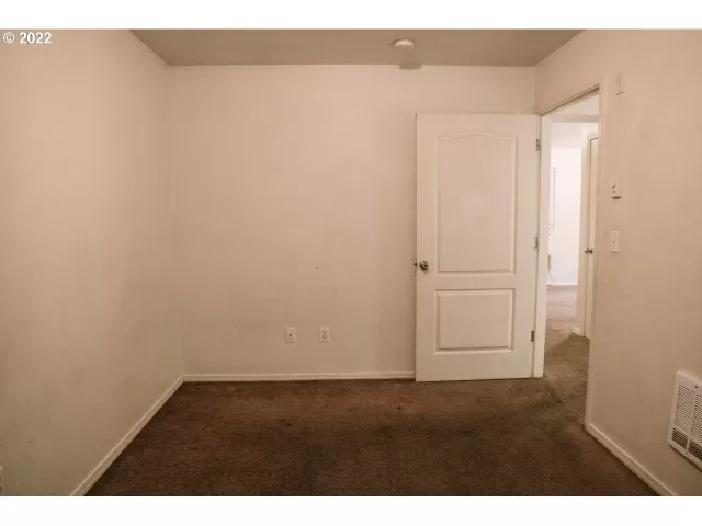 MLS: 22555091 Condo For Sale