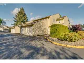 Photo #2: 22555343 Listing