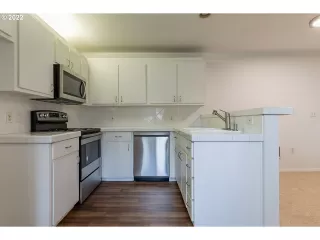 Photo #1: 22556253 Listing