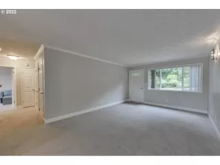 Photo #5: 22556312 Listing 