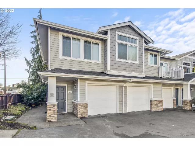 MLS: 22556526 Condo For Sale