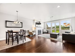 Photo #1: 22556700 Listing