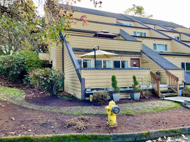 MLS: 22556977 Condo For Sale