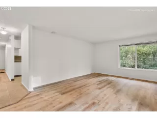 Photo #4: 22557693 Listing 