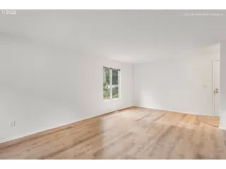 Photo #6: 22557693 Listing 