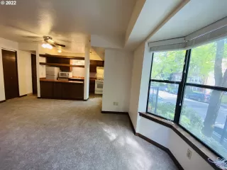 More Details about MLS # 22557857 : 1439 SW MONTGOMERY ST