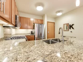 Photo #3: 22557895 Listing