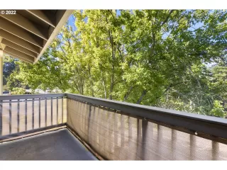 Photo #4: 22558984 Listing