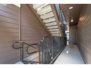 Photo #2: 22559861 Listing