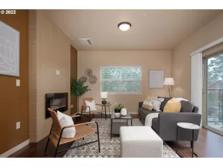 Photo #6: 22559861 Listing