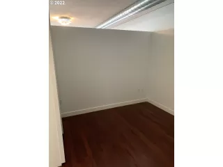 Photo #6: 22560363 Listing