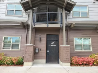 Photo #2: 22561765 Listing