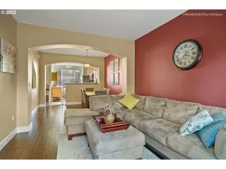 Photo #6: 22564080 Listing