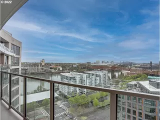 Photo #2: 22564392 Listing