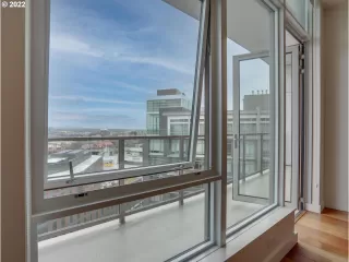 Photo #4: 22564392 Listing