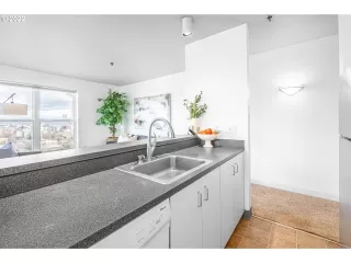 Photo #2: 22564821 Listing