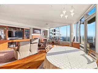 Photo #4: 22565529 Listing 