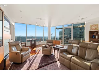 Photo #5: 22565529 Listing 