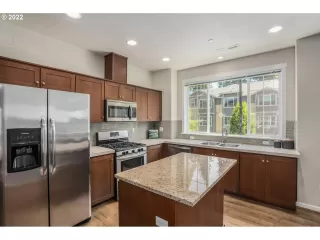 Photo #2: 22566941 Listing 