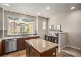Photo #3: 22566941 Listing 