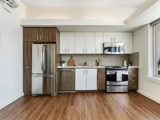 Photo #2: 22567546 Listing