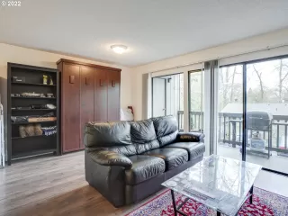 Photo #3: 22567952 Listing