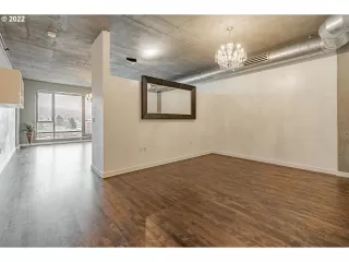 Photo #6: 22568762 Listing 