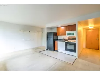 Photo #1: 22571445 Listing