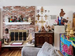 Photo #2: 22571717 Listing 