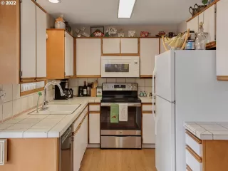 Photo #5: 22571717 Listing 