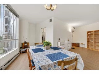 Photo #4: 22572198 Listing 