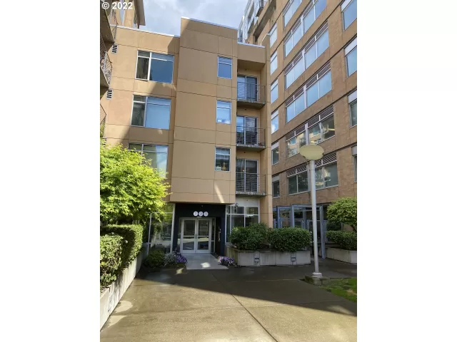 MLS: 22572565 Condo For Sale