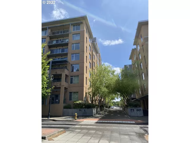 MLS: 22572565 Condo For Sale