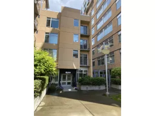 Photo #2: 22572565 Listing