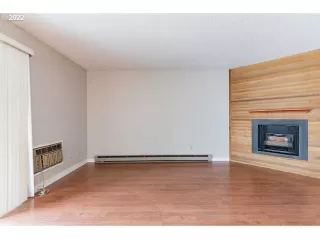 Photo #5: 22572674 Listing