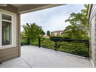 Photo #4: 22573478 Listing