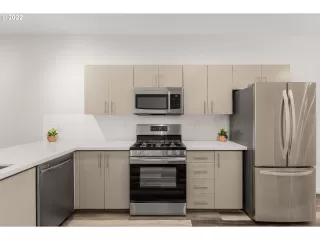 Photo #3: 22574679 Listing