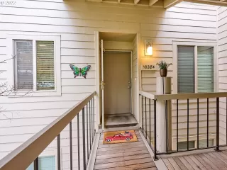 Photo #2: 22574794 Listing 