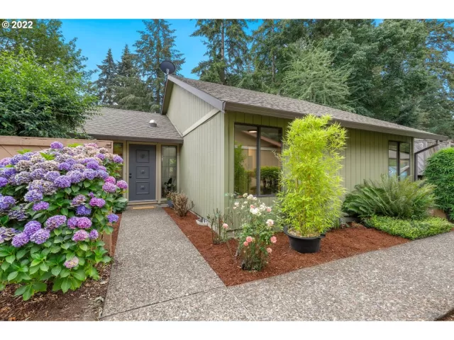 MLS: 22575248 Condo For Sale