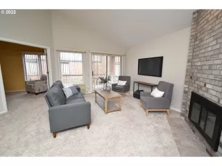 Photo #2: 22575283 Listing 
