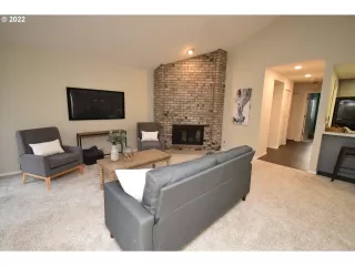 Photo #4: 22575283 Listing 