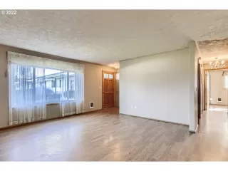 Photo #3: 22576170 Listing