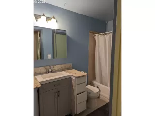 Photo #3: 22576172 Listing