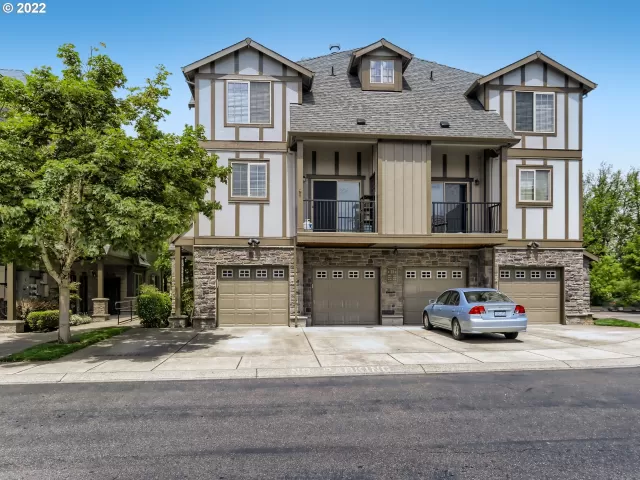 MLS: 22576651 Condo For Sale