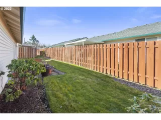 Photo #5: 22577141 Listing