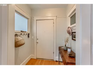 Photo #1: 22577638 Listing