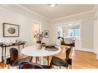 Photo #6: 22577638 Listing