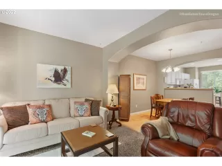 Photo #6: 22577758 Listing 