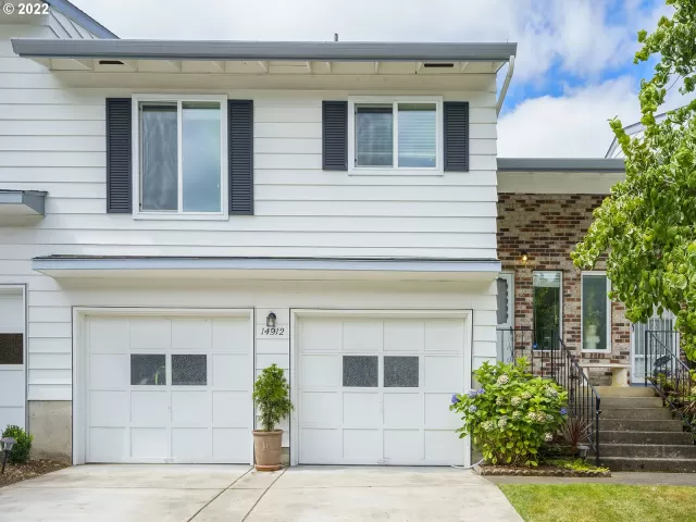 MLS: 22578451 Condo For Sale